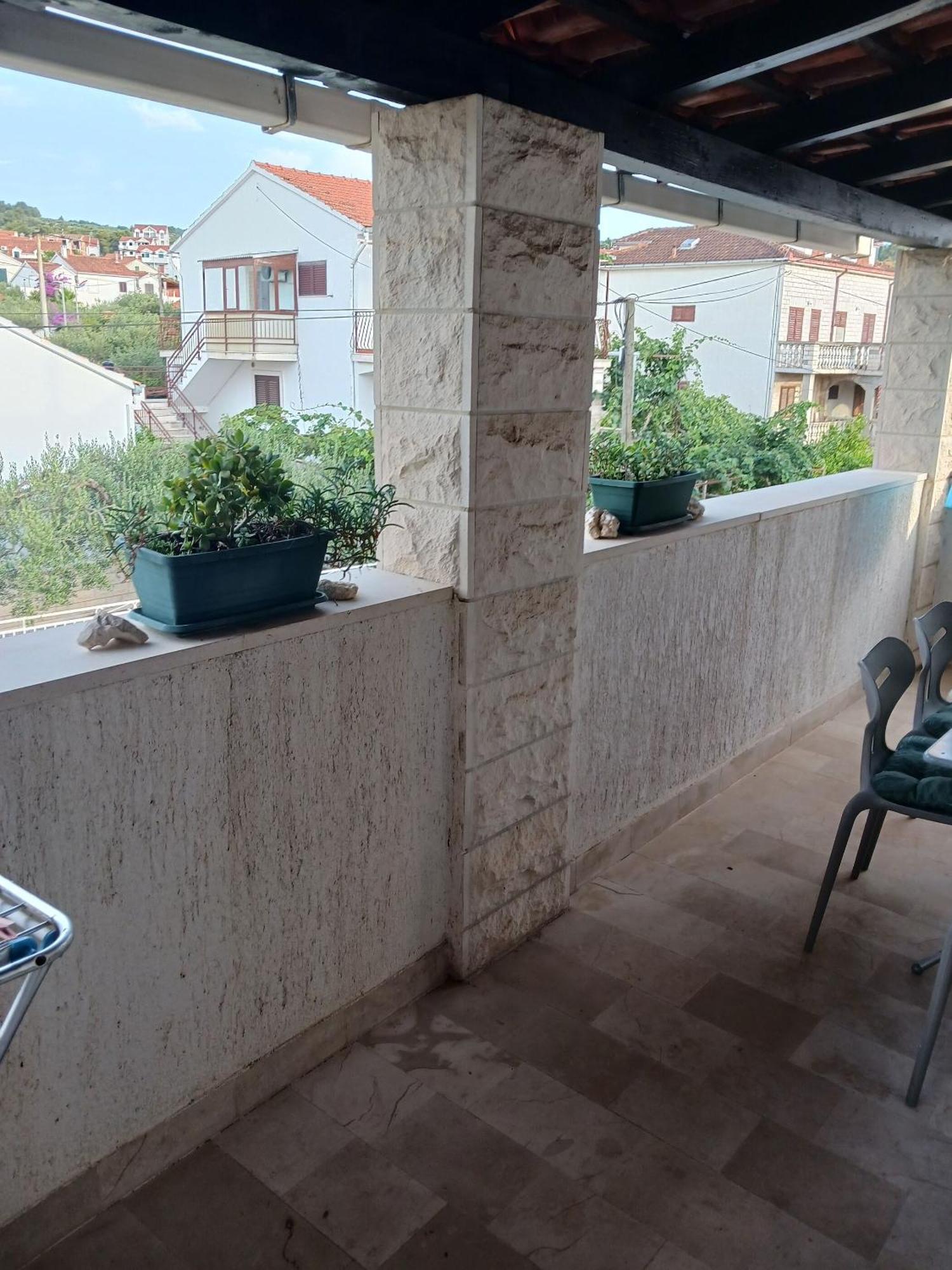 Apartments Marino - Near Family Friendly Beach Supetar Extérieur photo